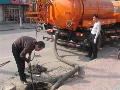 龙湾镇清掏化粪池，健康生活从这里开始